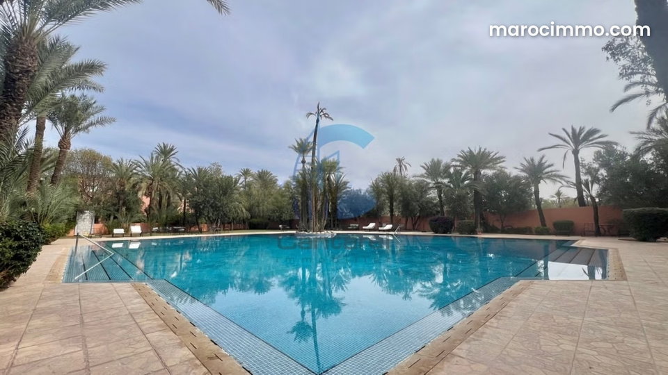 Duplex 3 chambres rénové avec 3 terrasses et piscines à louer – palmeraie marrakech
