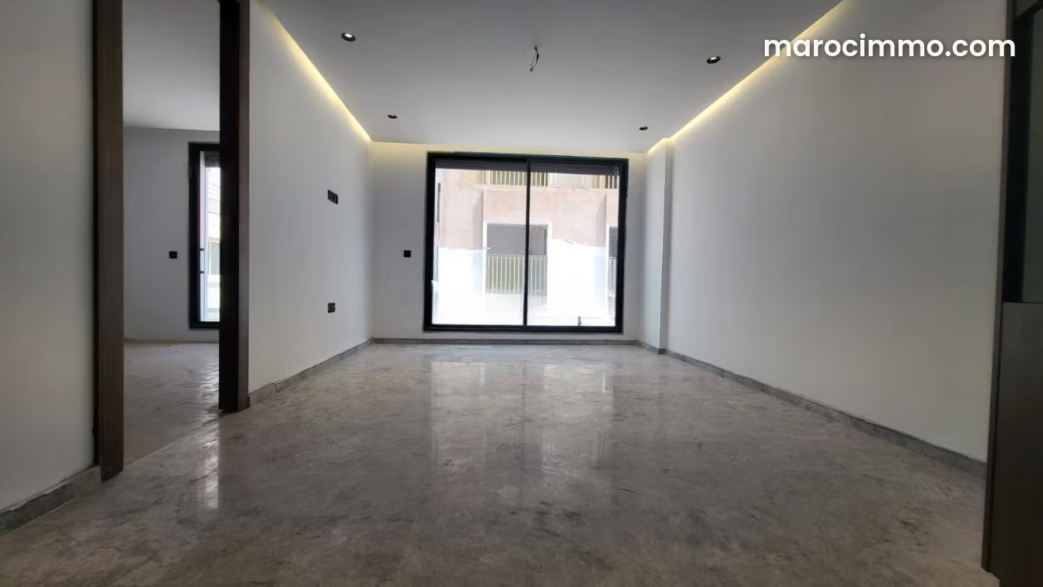 Brand-new 38 sqm apartment, Palmier, Casablanca, title-deeded garage — Casablanca