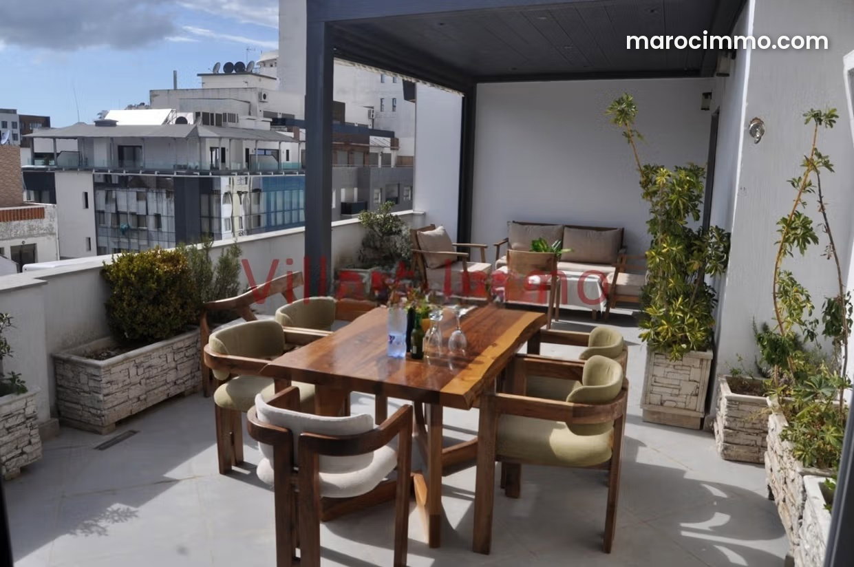 124 m² Sea-View Apartment with 30 m² Terrace, De La Plage, Tangier — Tangier
