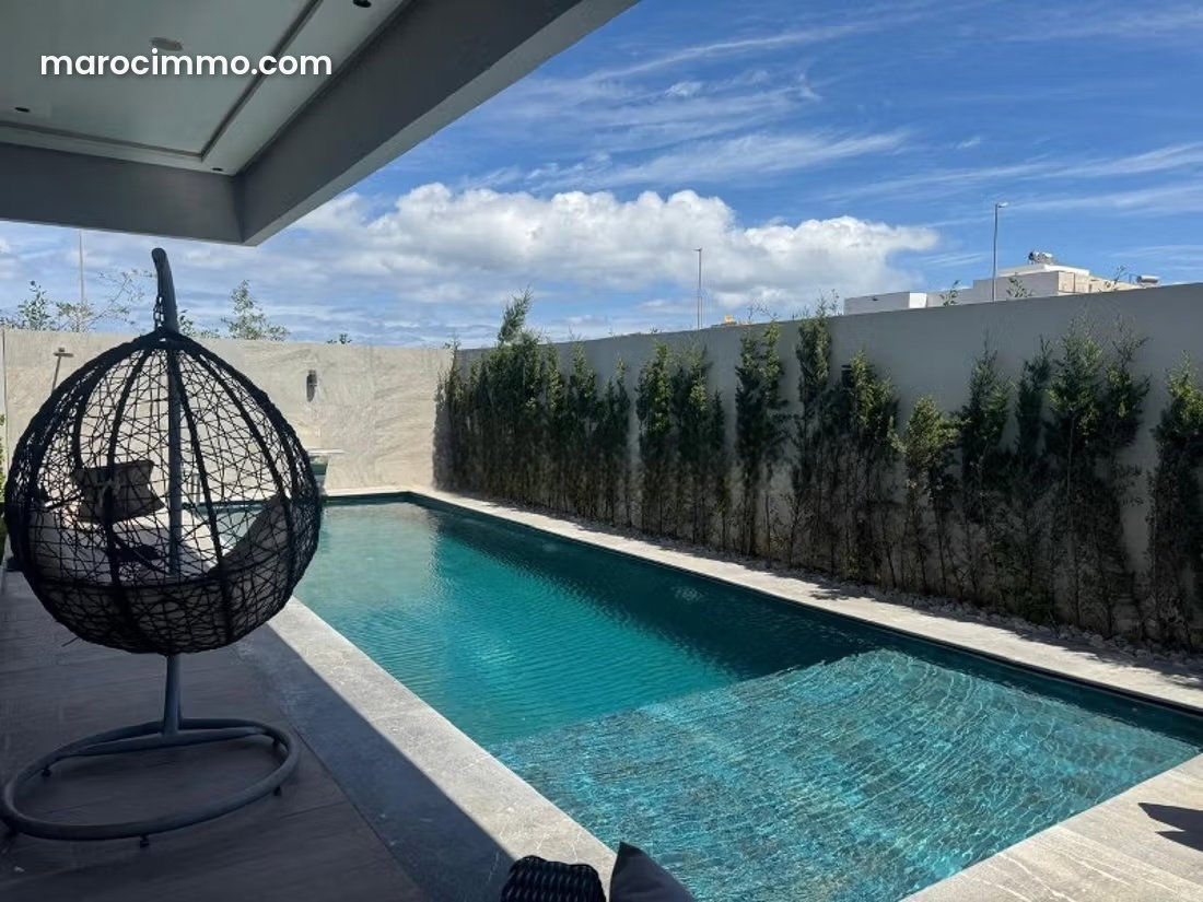 5-Bedroom Villa with Swimming Pool for Rent in Dar Bouazza — Dar Bouazza