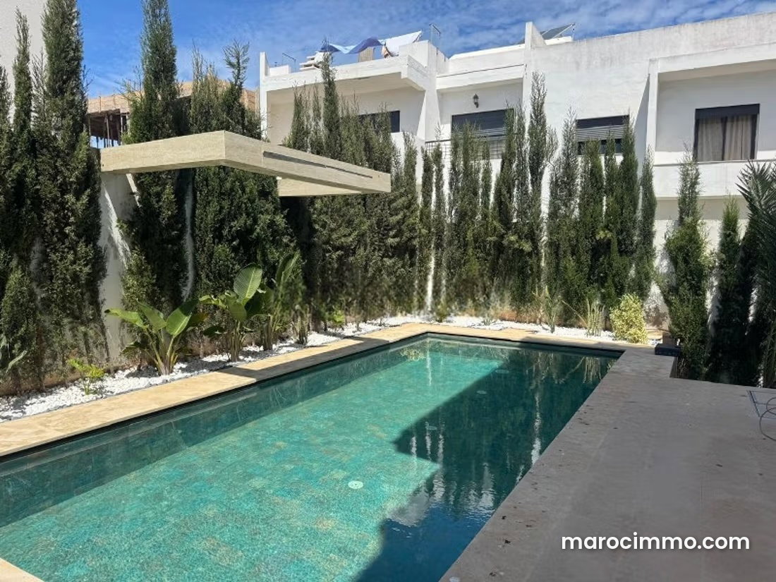 4-Bedroom Villa with Swimming Pool for Rent, Dar Bouazza — Dar Bouazza