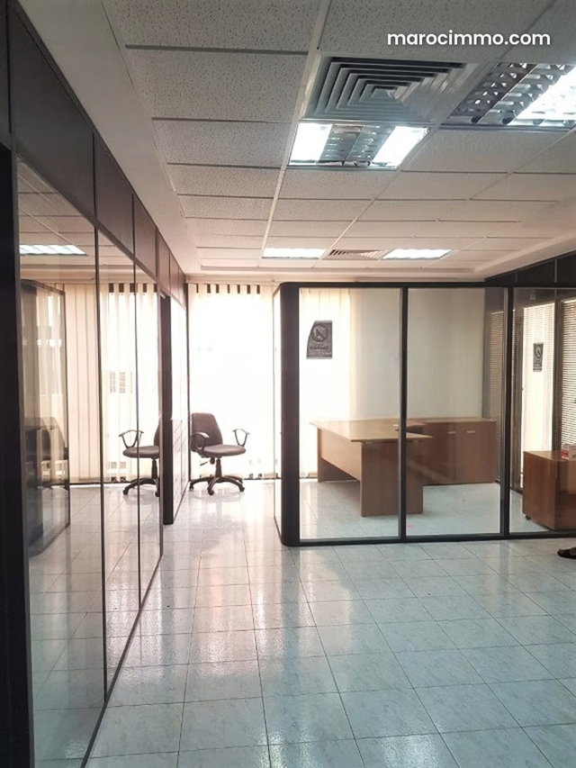 Plateau Bureau 100m2 à Maarif enface Twins — 2