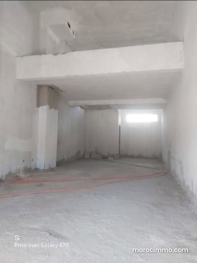 Magasin à vendre bien placé à Hay Mohammadi Islane — 3
