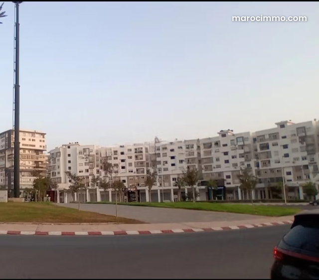 Magasin à vendre bien placé à Hay Mohammadi Islane — 2