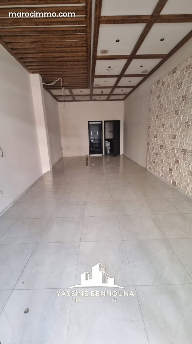 Commercial Space for Rent. 40 m² Area — 3