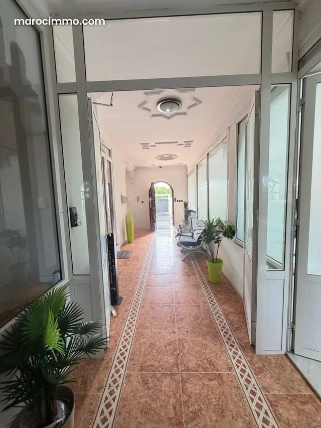 Villa 500 m² à louer pour usage bureau à Souissi — 5