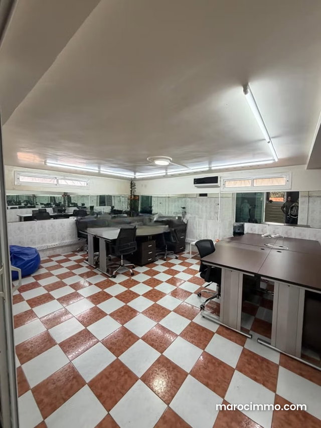 Villa 500 m² à louer pour usage bureau à Souissi — 2