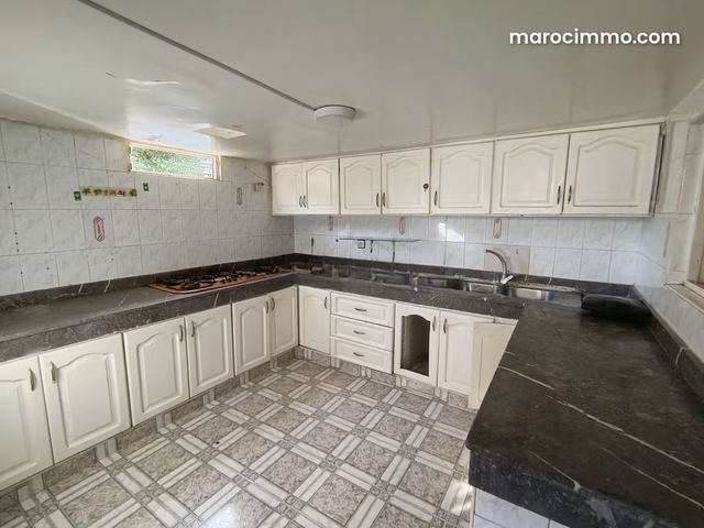 Appartement à rénover en vente à les orangers Rabat — Rabat