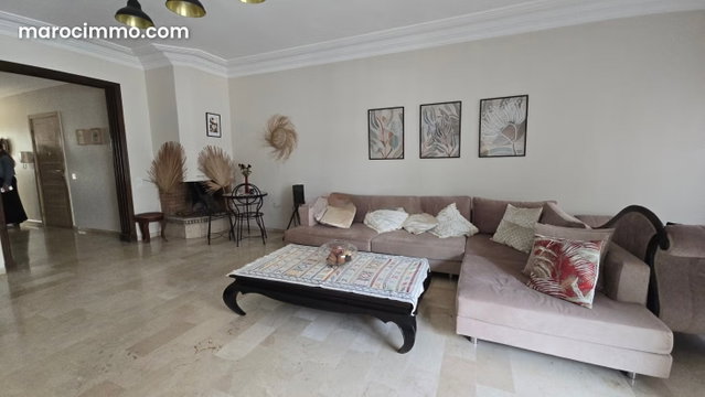 Luxurious Apartment in Golden Triangle — 3