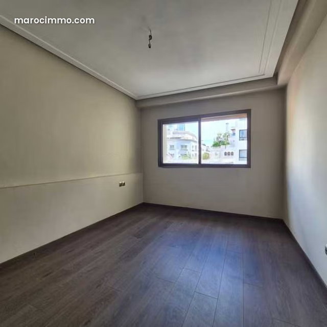 Appartement à Vendre de 119.0 m² à Casablanca, Triangle D'Or — 2