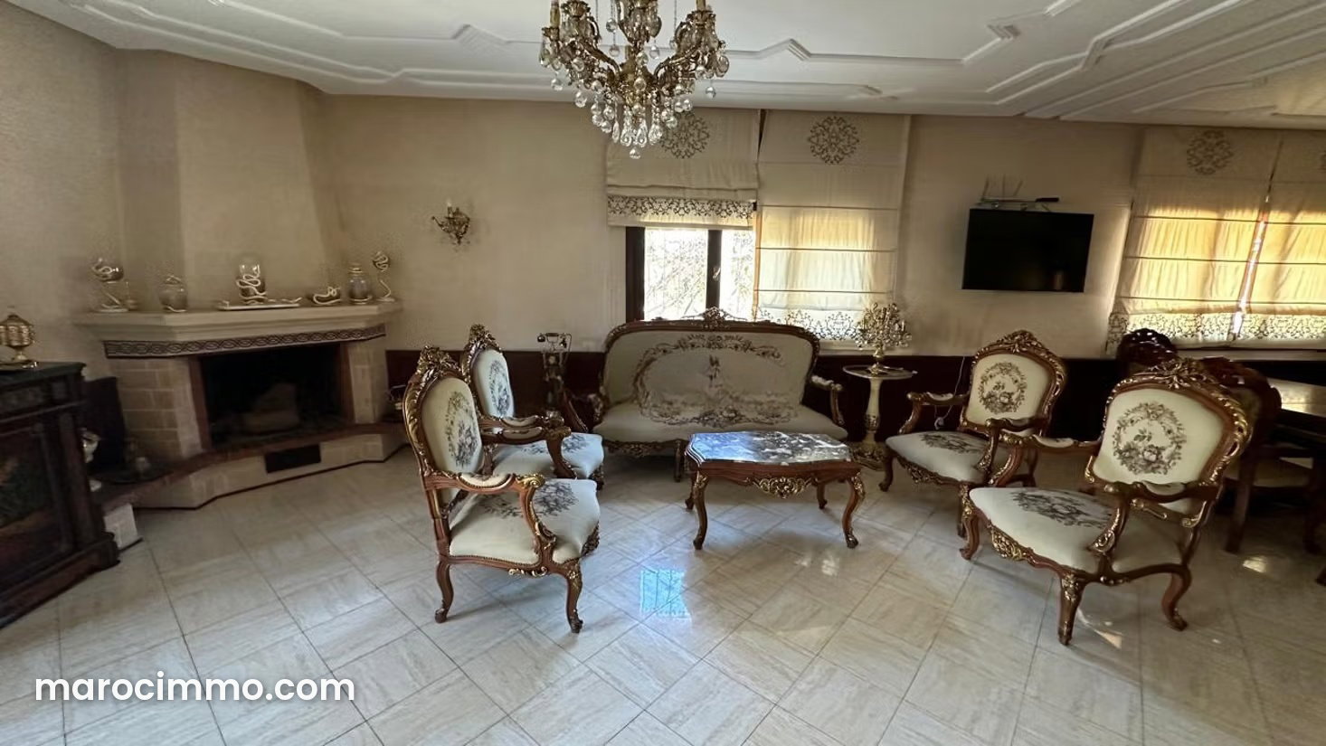 300 m² Villa with Private Garden, Central Tangier, Views and High-End Features — Tangier