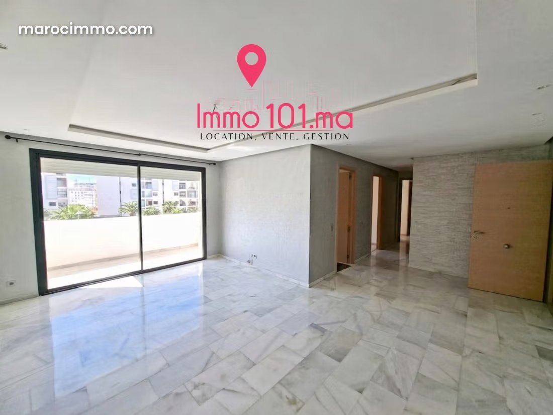 Bright Apartment with Terrace for Rent in Riyad, Rabat — Rabat