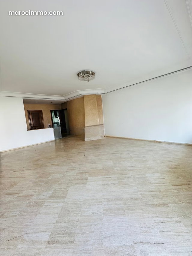 Superbe appartement de 140 m² au cœur du quartier Gauthier — 3