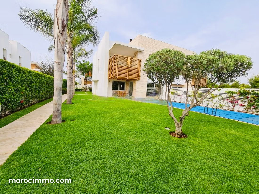 Villa 4 chambres avec piscine, Ville verte Bouskoura — Bouskoura