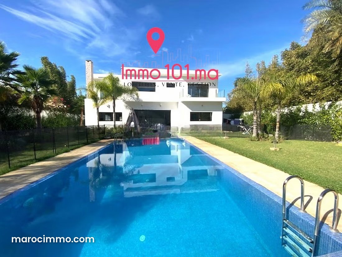 650 m² Villa with Swimming Pool for Rent, Souissi, Rabat — Rabat
