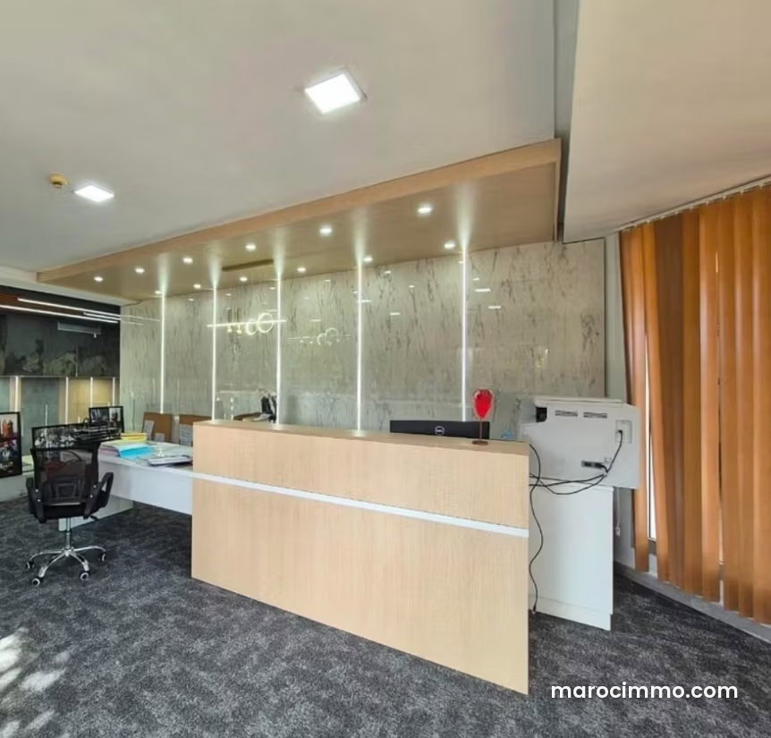 404 m² Office with Private Garden, Anfa, Casablanca — Casablanca