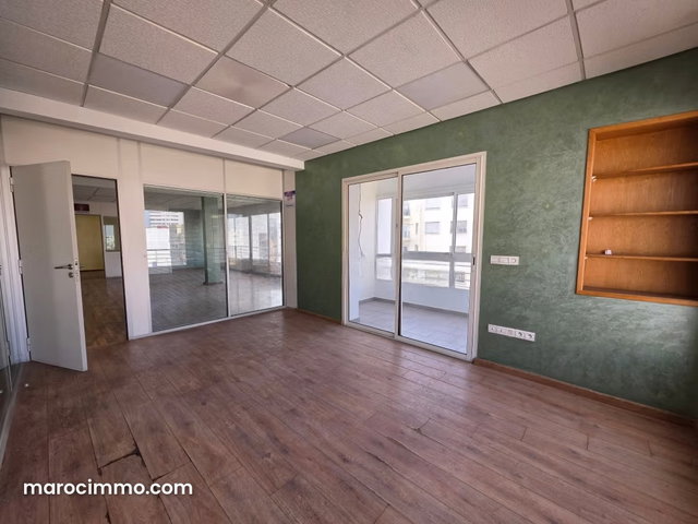 110 m² Office, 6th Floor, Furnished — 4