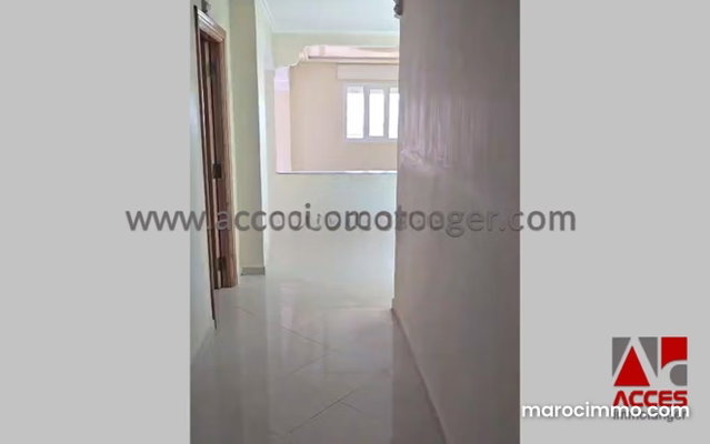 Appartement avec Terrasse à Vendre — 5