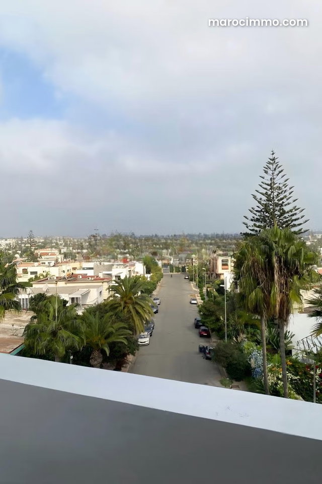 Très bel appartement en location à CIL Hay Salam. Surface totale 44 m². Bien meublé — 5
