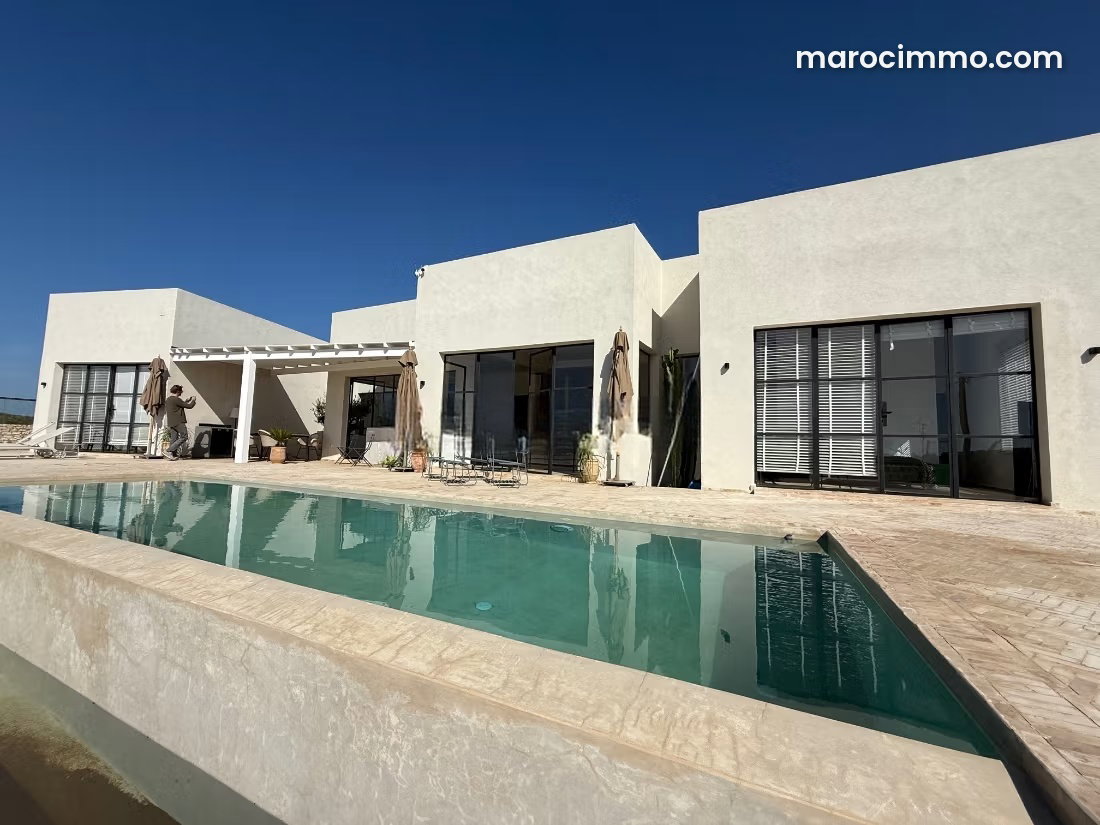 Sea-view villa with swimming pool in Ghazoua, Essaouira — Essaouira