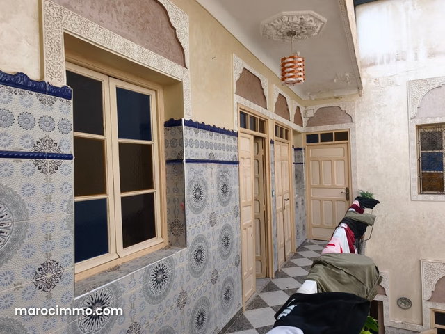 Beau riad 5 chbs de 130 m2 au sol bab Doukkala — 4