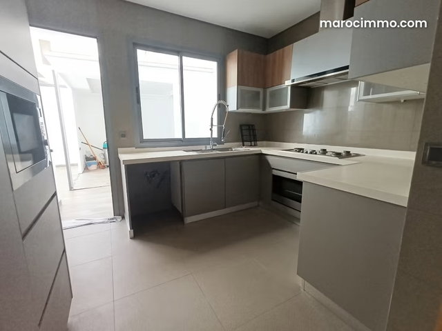 Beautiful Apartment for Rent — 4