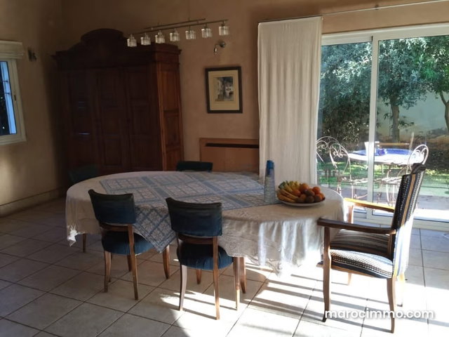 Luxurious Villa for Sale in California, Morocco. 4 Bedrooms. Large Pool — 3