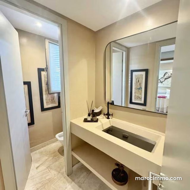 Villa à Louer de 331.0 m² à Dar Bouazza, Tamaris1 — 2