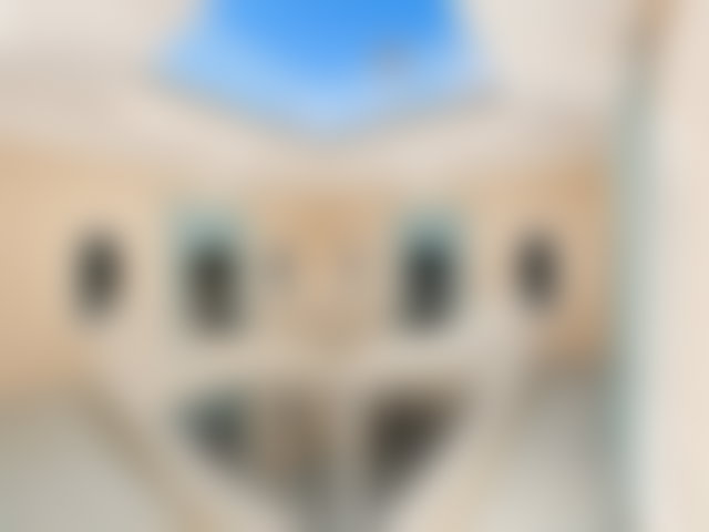 رياض فاخر بسبع أجنحة للبيع بحي قنارية مراكش — 2