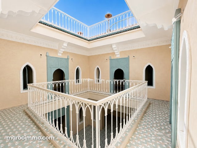 Riad 7 Chambres à 200 m de la Place avec Piscine Rooftop — 2