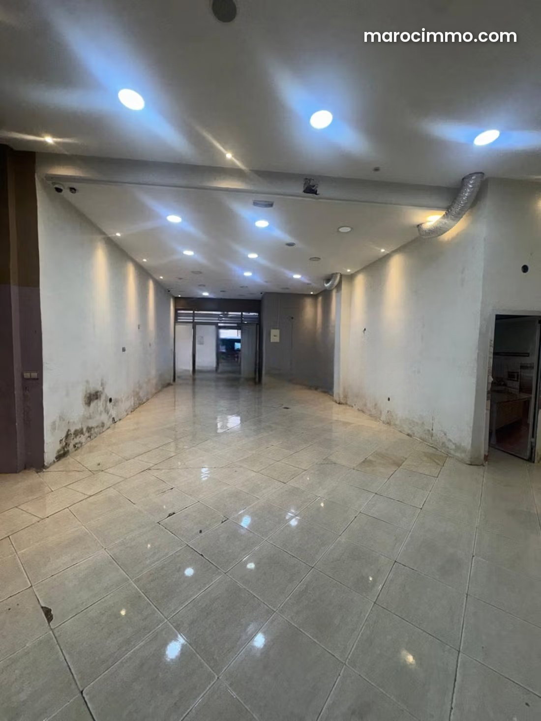 130 m² Commercial Premises, Maarif, Casablanca, Ideal for Any Business — Casablanca