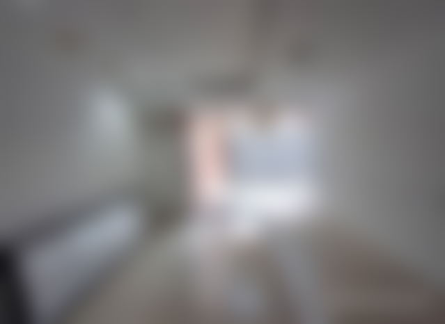 محل تجاري للإيجار بحي سيدي معروف في الدار البيضاء — الدار البيضاء