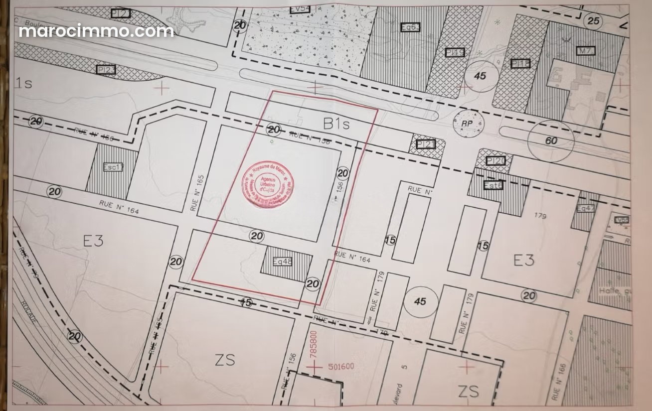 4.5 ha plot in Saidia, major thoroughfares and mixed-use potential — Saidia