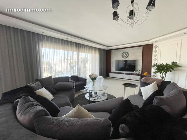Appartement meublé à la location à Gauthier — Casablanca