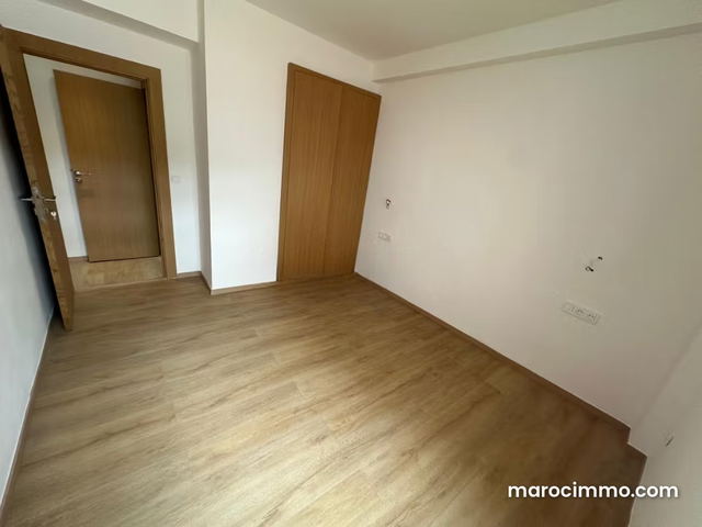 Appartement vide a louer HASSAN — Rabat