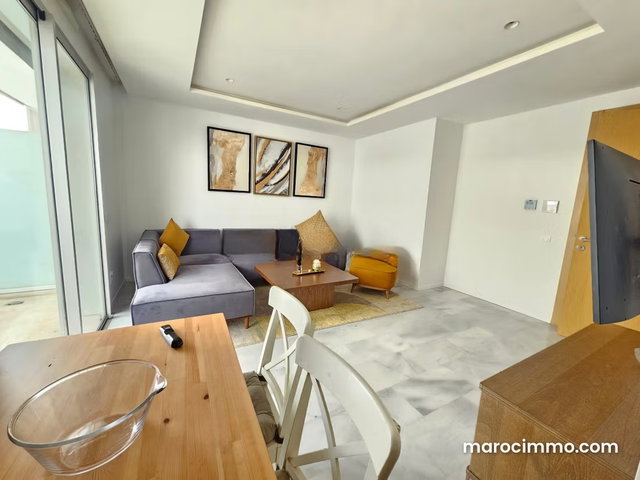 Lovely Upper Floor Studio — 4