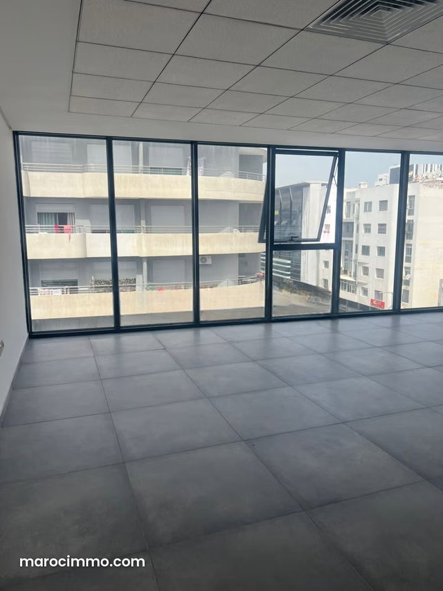 Bureaux à louer à Les Hôpitaux Bd Anoual — 3