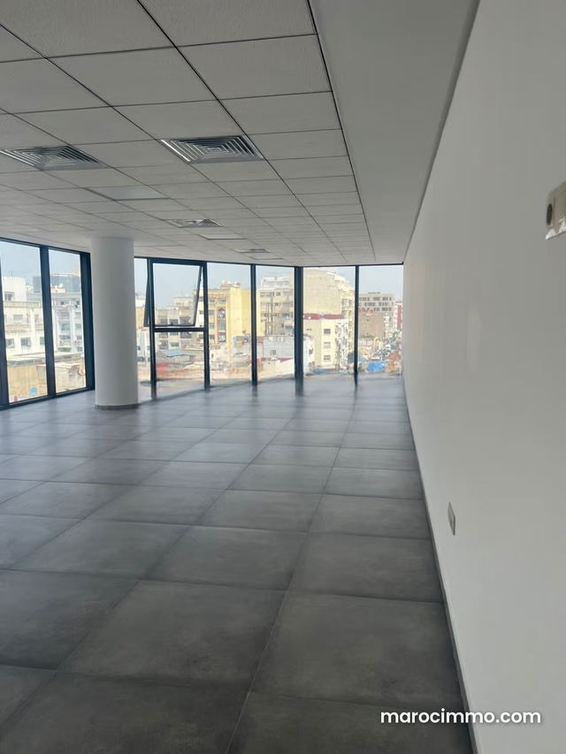 Bureaux à louer à Les Hôpitaux Bd Anoual — الدار البيضاء