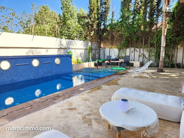 Location jolie Villa Meublée Targa — 2