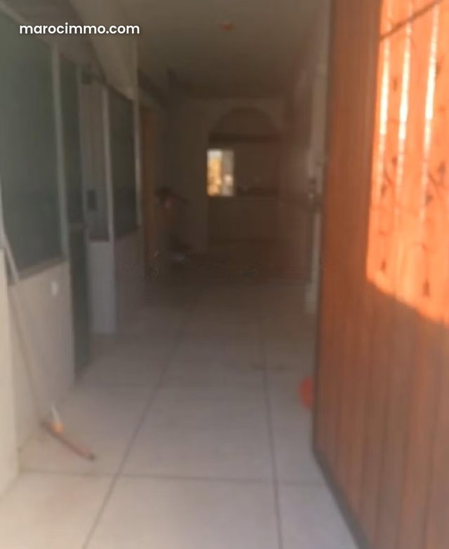 Local commercial R2 à louer Berrchid — 2