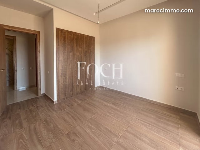Superb, Contemporary with Pool on Avenue Mohamed VI — 4
