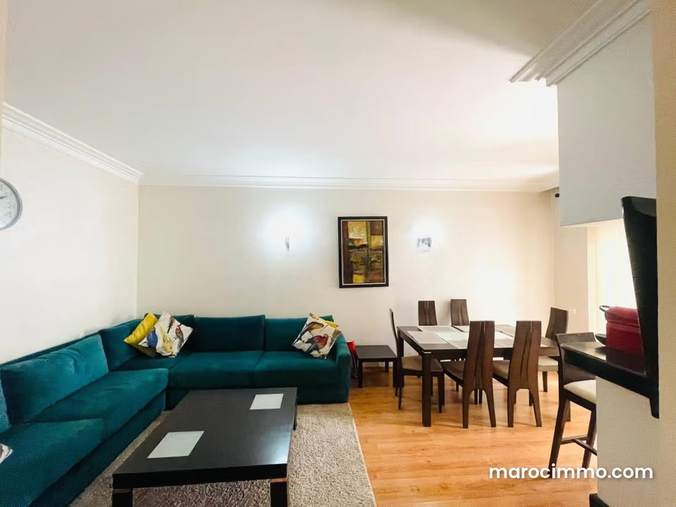 Louez cet appartement à Gauthier. Surface de 50 m². Porte blindée et parabole