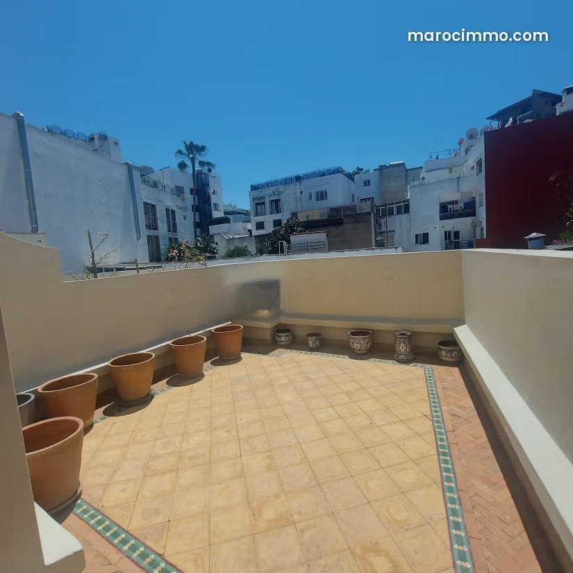 145 sqm apartment with terrace for rent in Gauthier, Casablanca — Casablanca