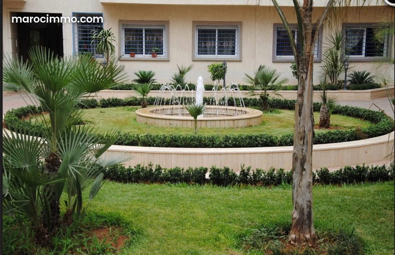 Appartement 110 m² avec jardin et garage à Bachkou Casablanca — Casablanca