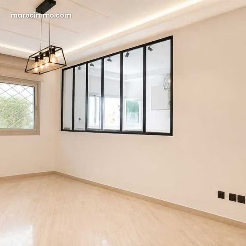Appartement 5 pièces à Maârif Extension Casablanca — Casablanca