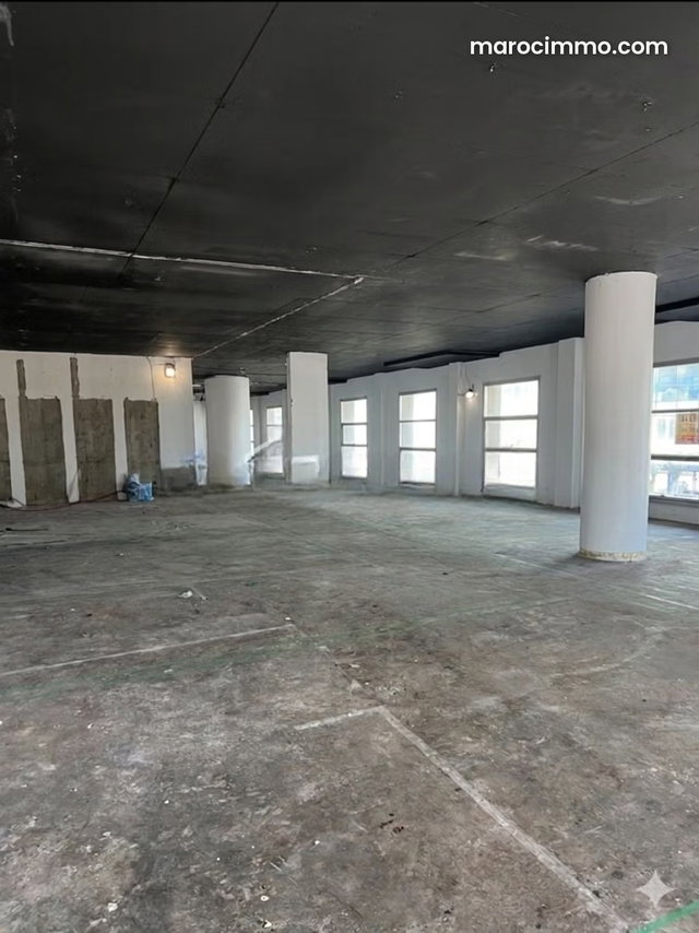 Bureau de 662 m² à Casablanca — 3