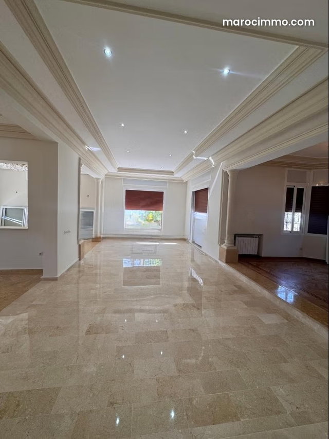 Villa à louer jbel kbir — 4