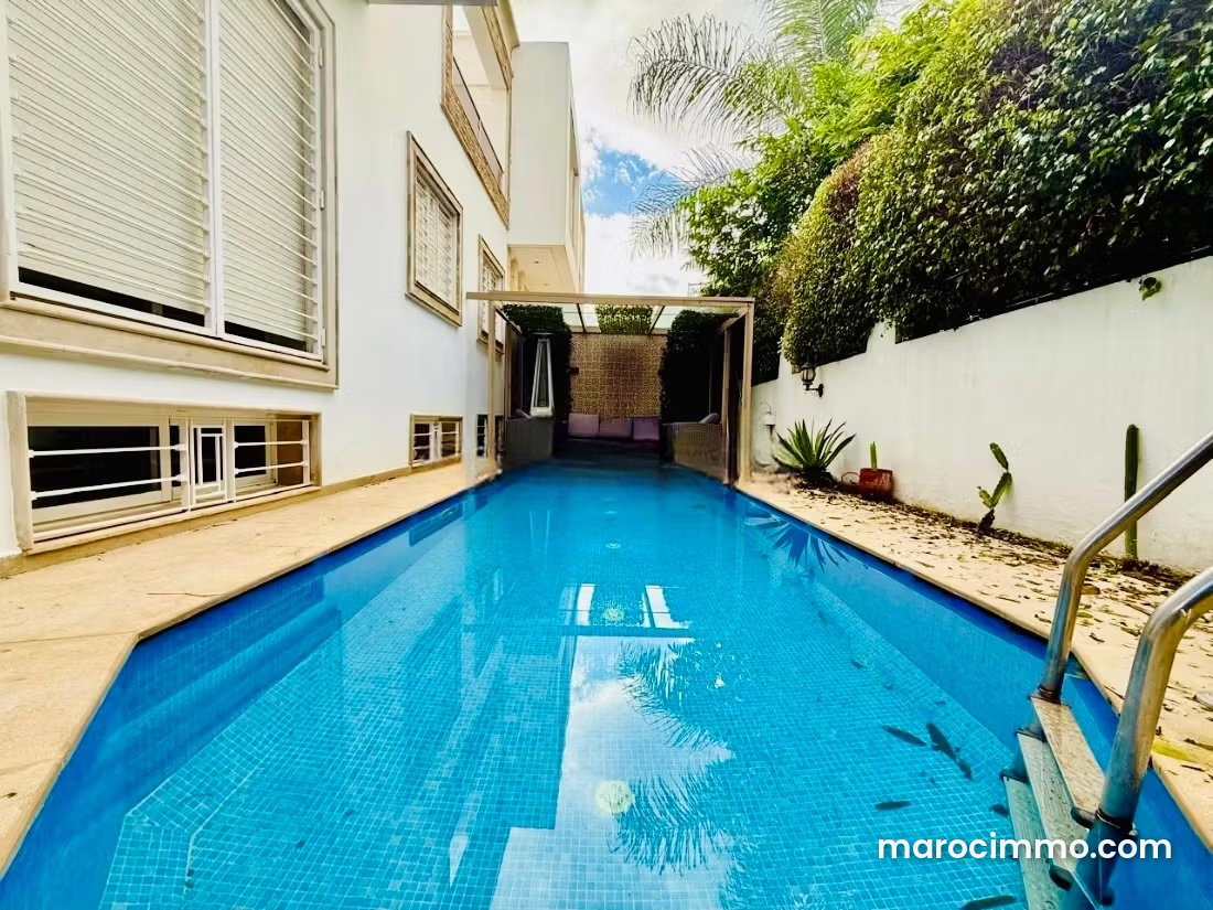 Furnished Villa with Swimming Pool, Riyad, Rabat — Rabat