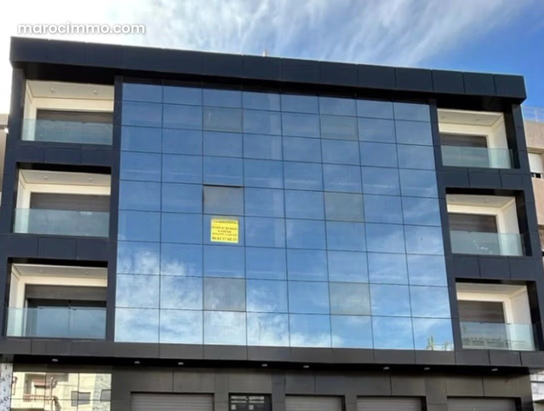 208 sqm office for rent in Agadir's El Houda district — Agadir