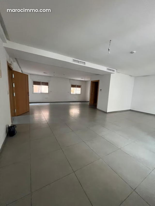 Business Center Office Space for Rent in Tanger — Tangier